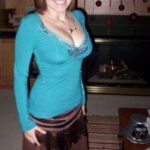 Bonne chienne voulant pomper une queue sans poil sur Reims Bonne chienne voulant pomper une queue sans poil sur Reims