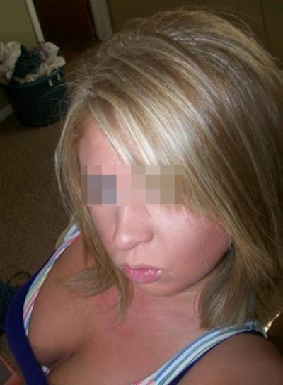 Croqueuse de mecs veut trouver un mec au sang chaud pour une dilatation extrême à Hyères Croqueuse de mecs veut trouver un mec au sang chaud pour une dilatation extrême à Hyères