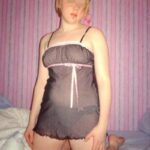 Fille lib&eacute;r&eacute;e &agrave; Puteaux